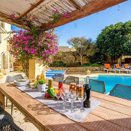 カントリーハウス Sulda Brill *